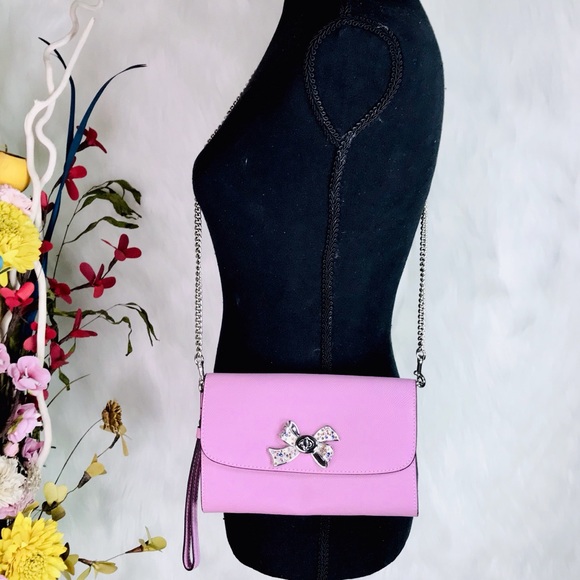 Coach Bow Turnlock Chain Crossbody Bag - Picture 7 of 8